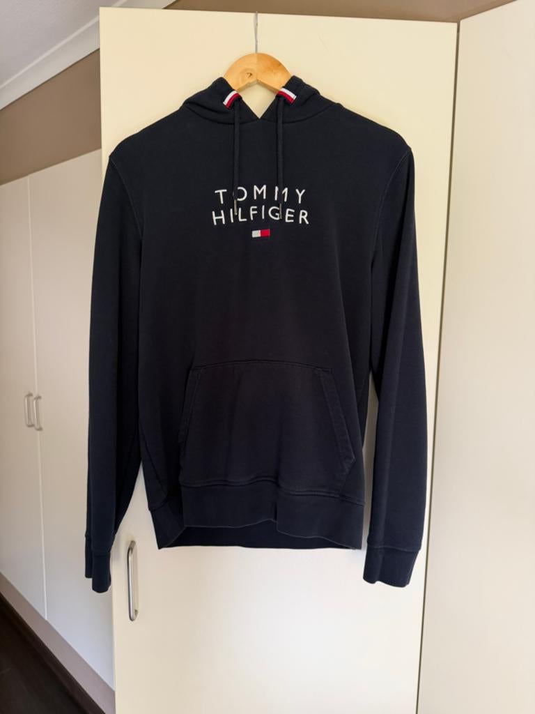 Tommy Hilfiger trui maat M, Kleding | Heren, Truien en Vesten, Ophalen, Zo goed als nieuw, Maat 48/50 (M), Zwart