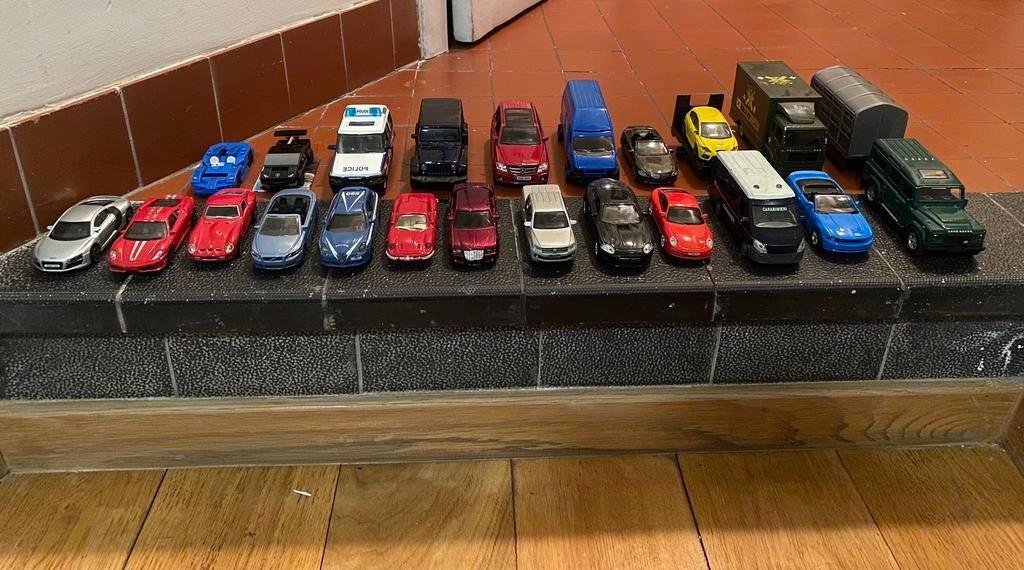 22 Modelauto's, Ophalen of Verzenden, Gebruikt