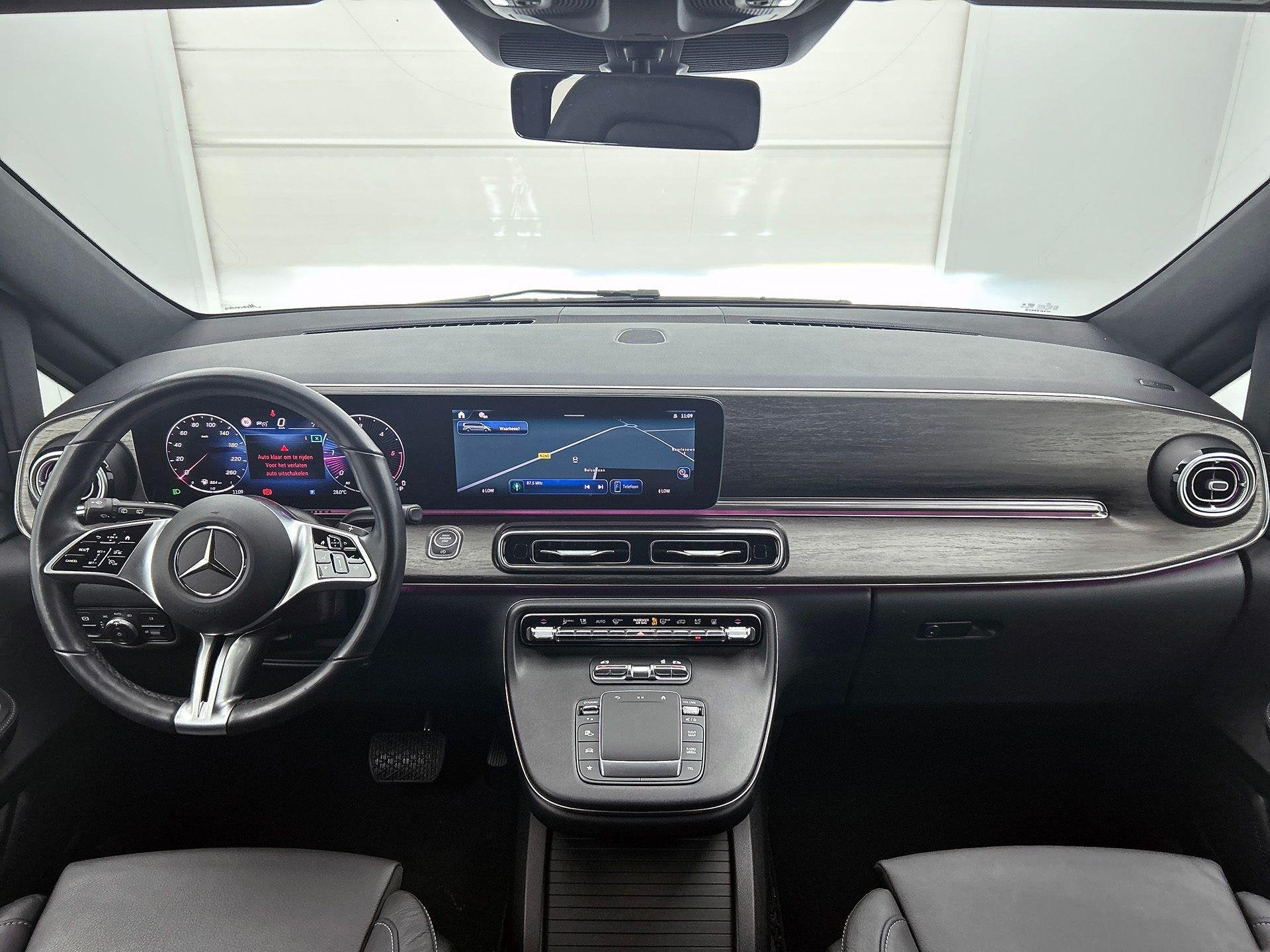 Mercedes-Benz V-Klasse 300 d L3 4MATIC 9G-TRONIC Avantgarde, Automaat, Dealer onderhouden, Gebruikt, Automatische klimaatregeling