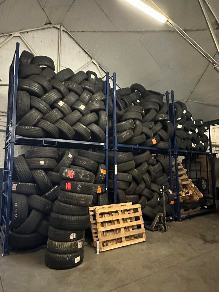 Lot de pneus +-500 pièces à prix cassé – 5€/pièce, Autos : Pièces & Accessoires, Pneus & Jantes, Chaussee de gand, ´, Pneu(s)