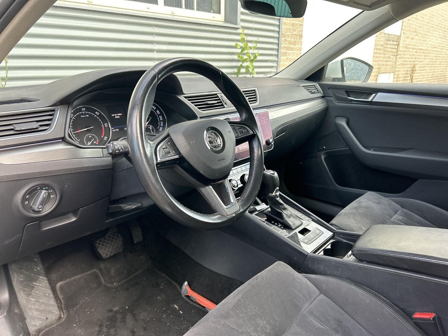 Skoda Superb Combi 2.0 TDI Business Edition | € 6.950,- NETT, Autos, Achat, Entreprise, Noir, Automatique