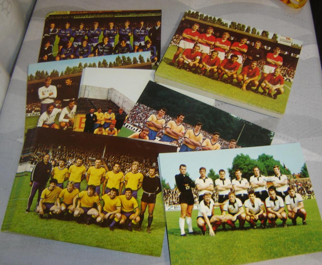 Chromos 130st Grote Voetbal postkaarten 18 x 24cm, Verzamelen, Verzenden, Zo goed als nieuw, 1940 tot 1960, Prent