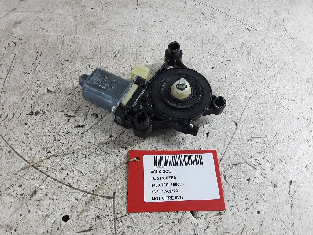 MOTEUR LEVE VITRE ELECTRIQUE AVANT GAUCHE Golf VII (AUA), Volkswagen, Mevr. I. Hauben, Utilisé, Avant