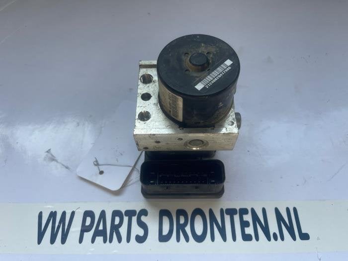 Pompe ABS d'un Volkswagen Caddy, Volkswagen, -, 3 mois de garantie, Utilisé