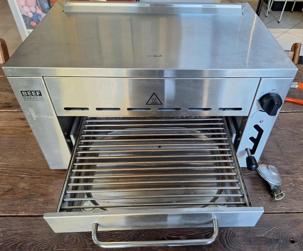 Machine à viande, grill, raccordement au gaz, Enlèvement