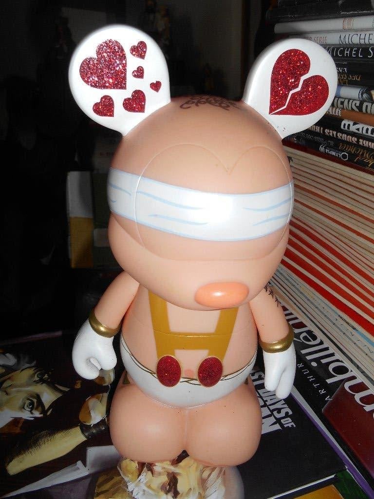 Disney Vinylmation 23cm Cupidon ( Holiday 2)450 expl signé, Enlèvement ou Envoi