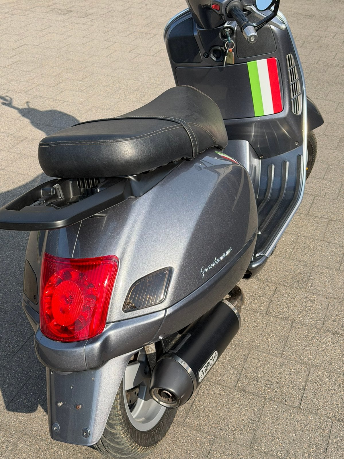 Vespa GT 125cc volledig gerestaureerd 2004, 5550 echte km., Scooter, Sportuitlaat, Gebruikt, Particulier