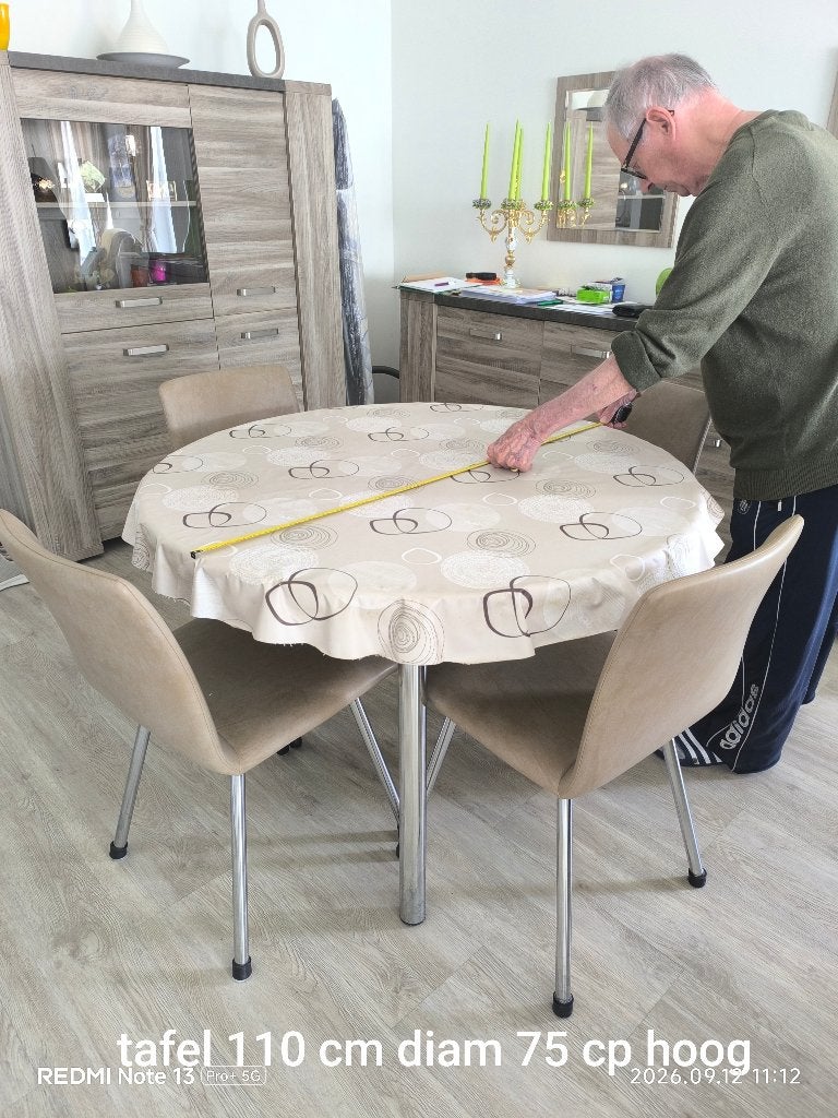 tafel, Ophalen, Rond, Zo goed als nieuw, Vier personen