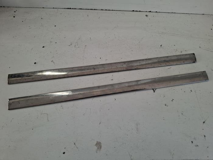 Cadre portière d'un Alfa Romeo Giulia, -, 3 mois de garantie, Utilisé, Alfa Romeo