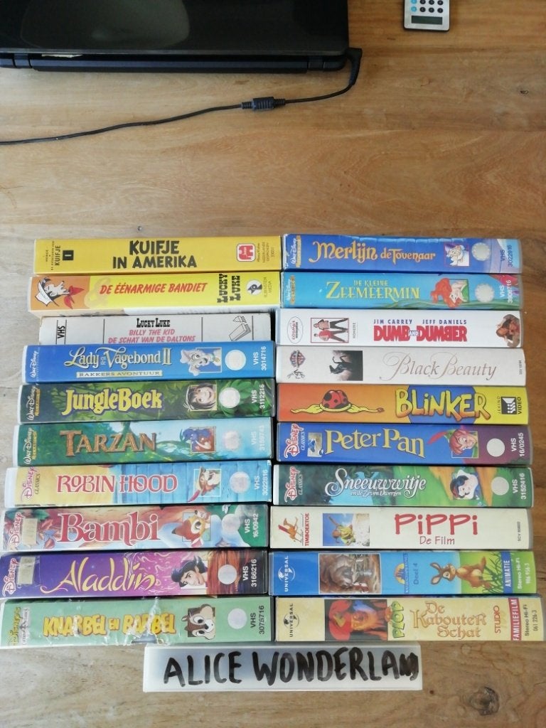 Disney tekenfilms kinderen video, Cd's en Dvd's, VHS | Kinderen en Jeugd, Ophalen, Nederlands ondertiteld, Gebruikt, Tekenfilm