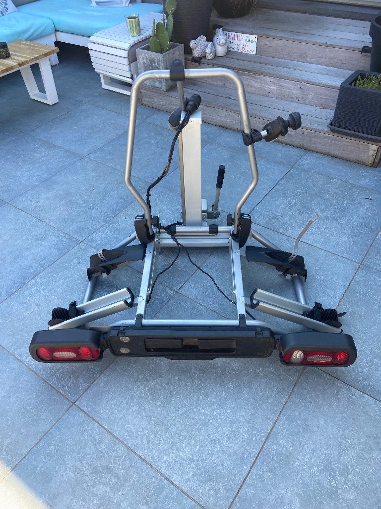 Fietsendrager, Ophalen, Gebruikt, Elektrische fiets, 2 fietsen