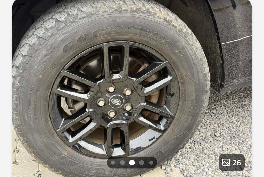 Originele defender velgen met band 18 inch, Auto-onderdelen, Banden en Velgen, Ophalen, 18 inch, Velg(en)