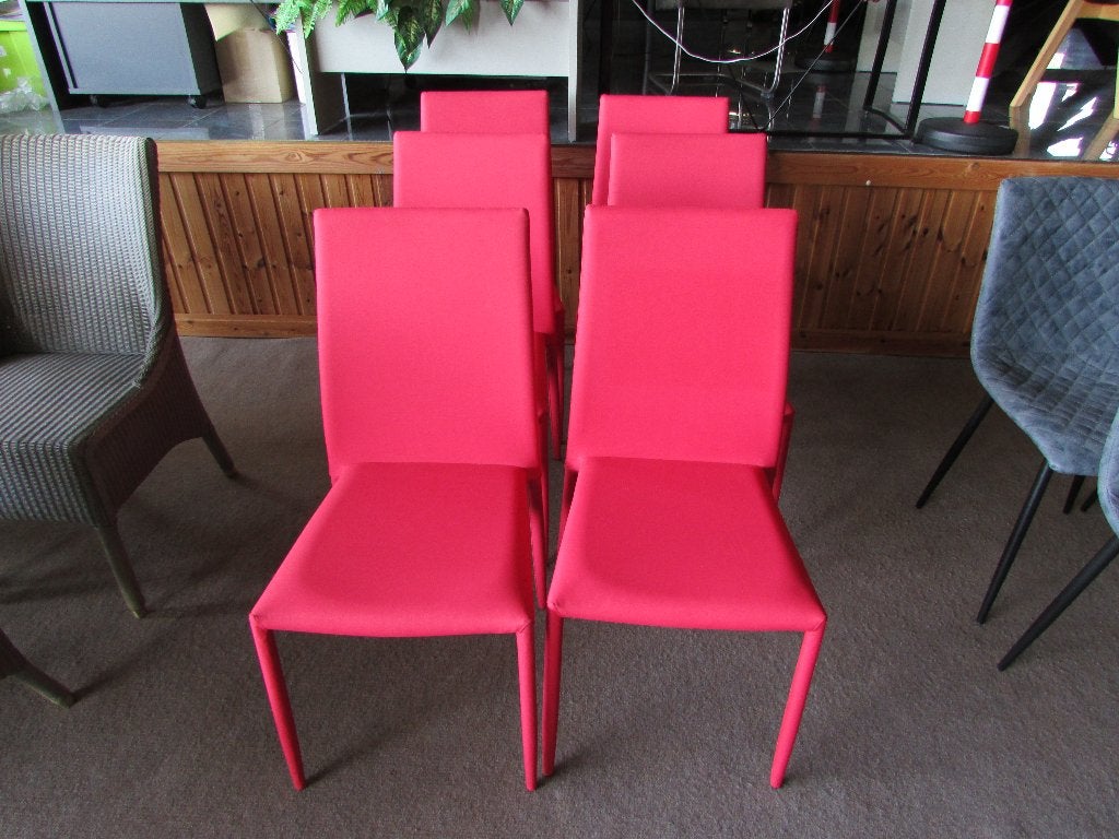 6 nieuw rode stoffen stoelen stapelbaar 90 euro., Tuin en Terras, Ophalen, Nieuw, Stapelbaar