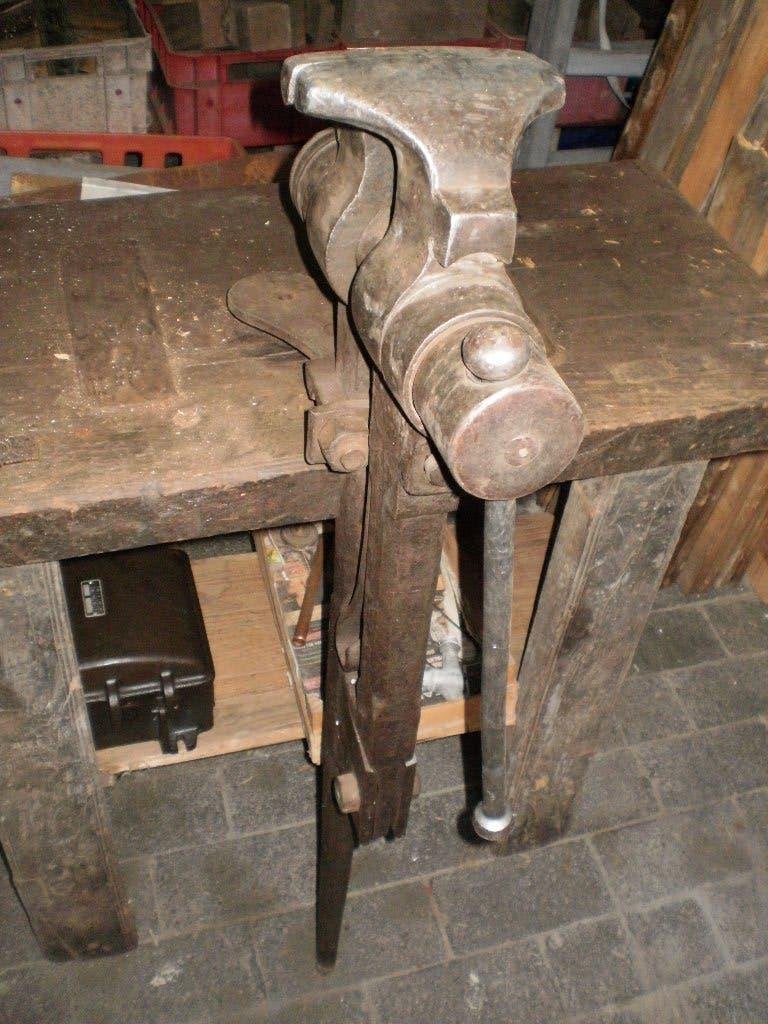 étaux à pied, Bricolage & Construction, Enlèvement, Utilisé, Étau