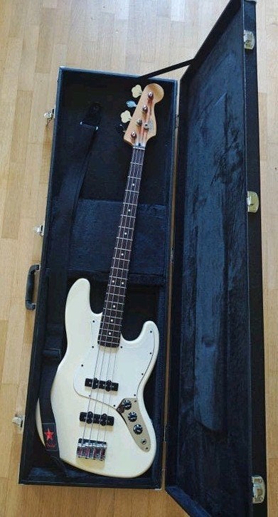 Fender Standard Jazz Bass (MIM), editie 2000, uitstekend, Muziek en Instrumenten, Ophalen of Verzenden, Gebruikt, Overige typen