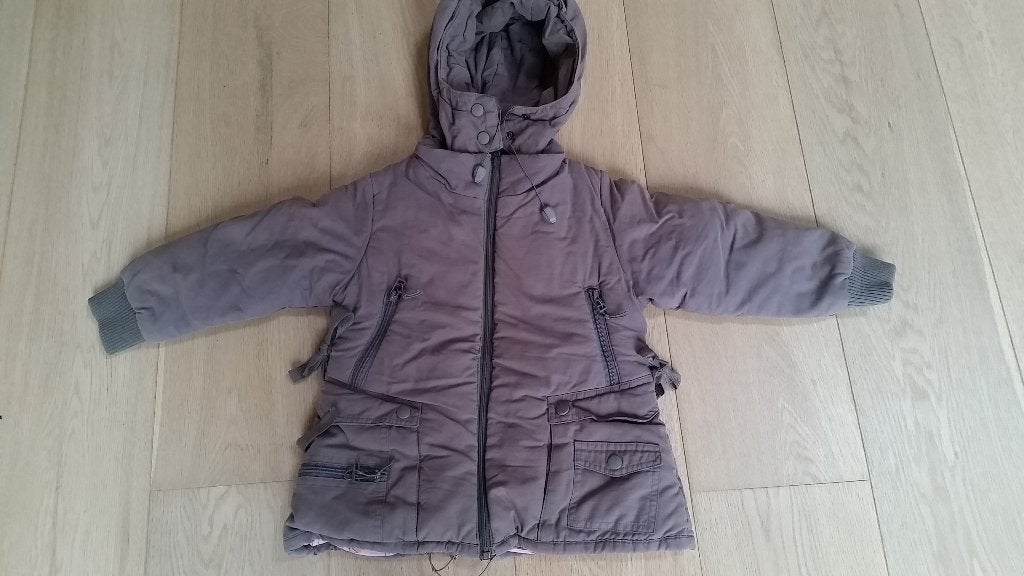 Warme, degelijke winterjas van 'Folieke' (maat: 4j), Kinderen en Baby's, Gebruikt, Meisje, Ophalen of Verzenden, Folieke