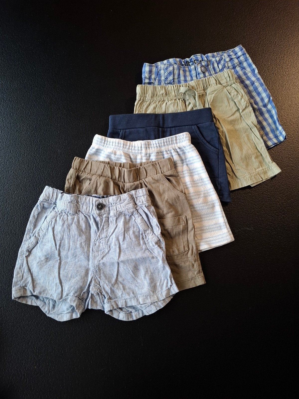 Shortjes maatje 86, Kinderen en Baby's, Ophalen
