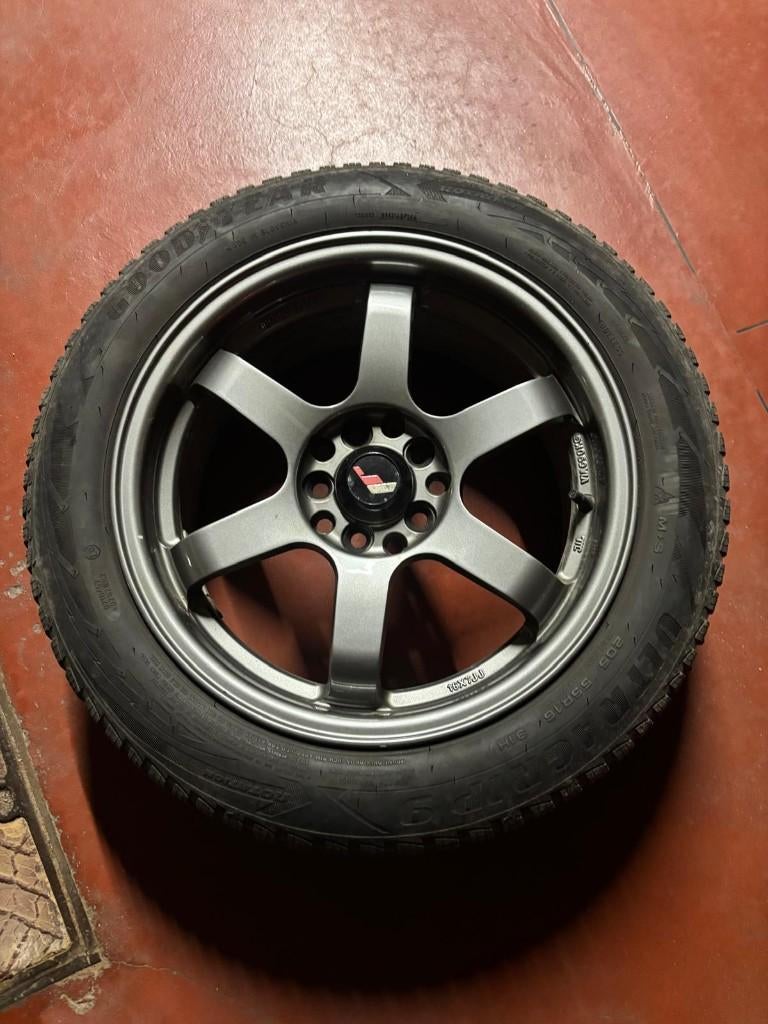 Jantes alu 16" JR Racing + pneus hiver 205/55 R16 – Bon état, Auto-onderdelen, Banden en Velgen, Ophalen, 16 inch, Nieuw, Band(en)