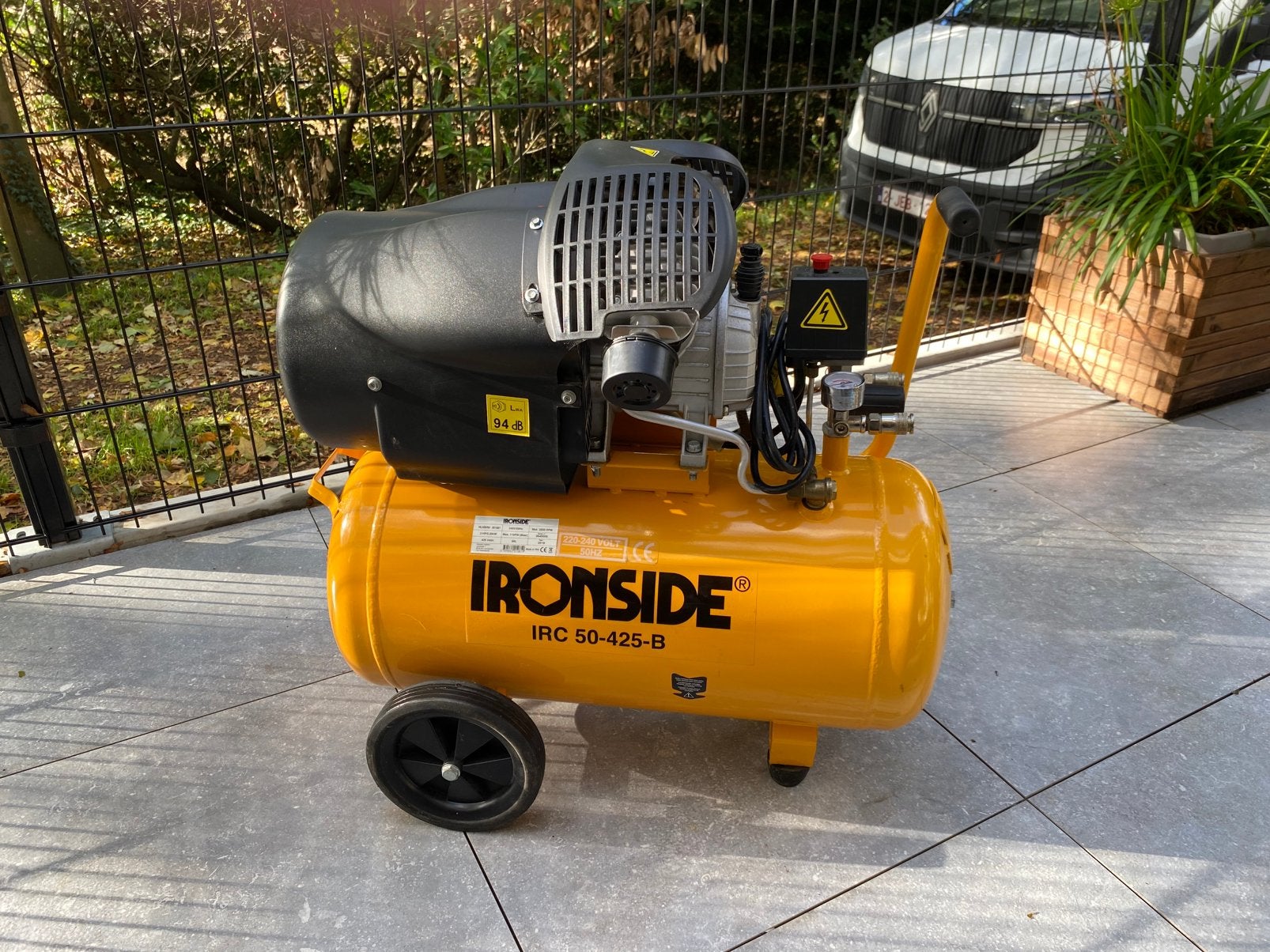 Compressor 50L, Doe-het-zelf en Bouw, Ophalen, 6 tot 10 bar, Nieuw, 25 tot 100 liter