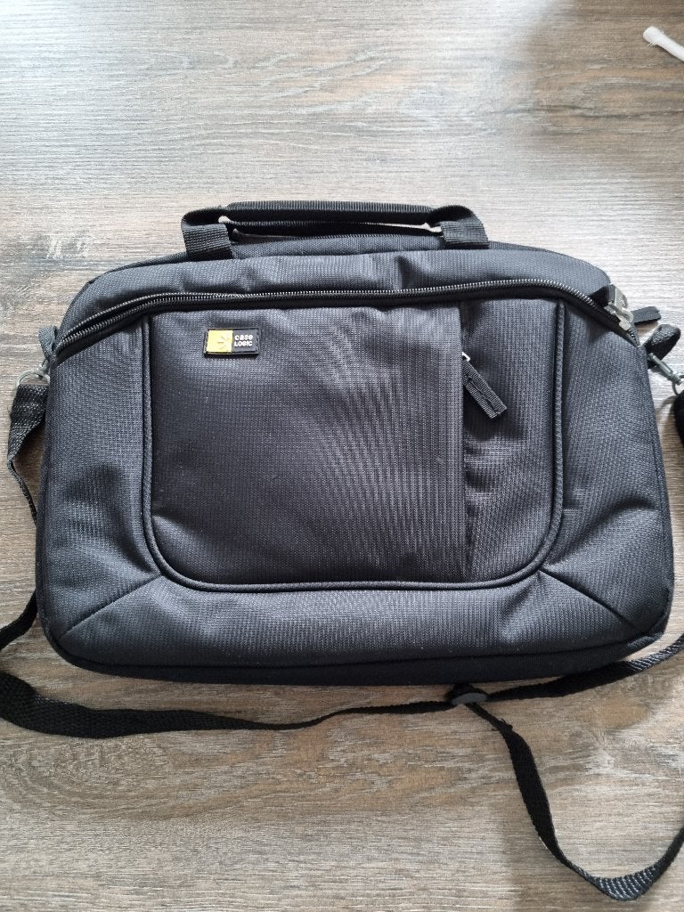 Valise ordinateur Case Logic, Informatique & Logiciels, Enlèvement ou Envoi, Noir, Comme neuf, 16 pouces