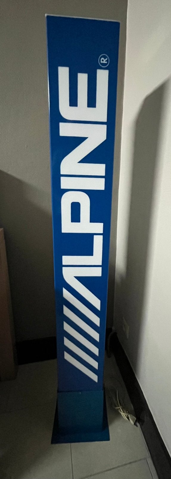 Alpine Reclamezuil, Ophalen, Gebruikt, Lichtbak of (neon) lamp