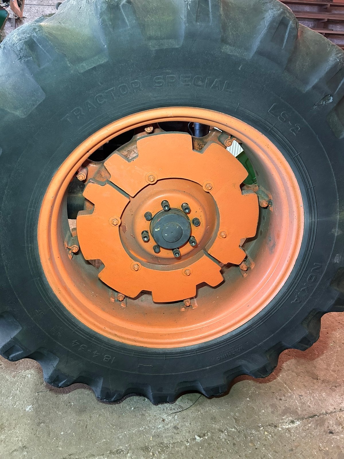 Deutz 8006 velgen, Zakelijke goederen, Ophalen