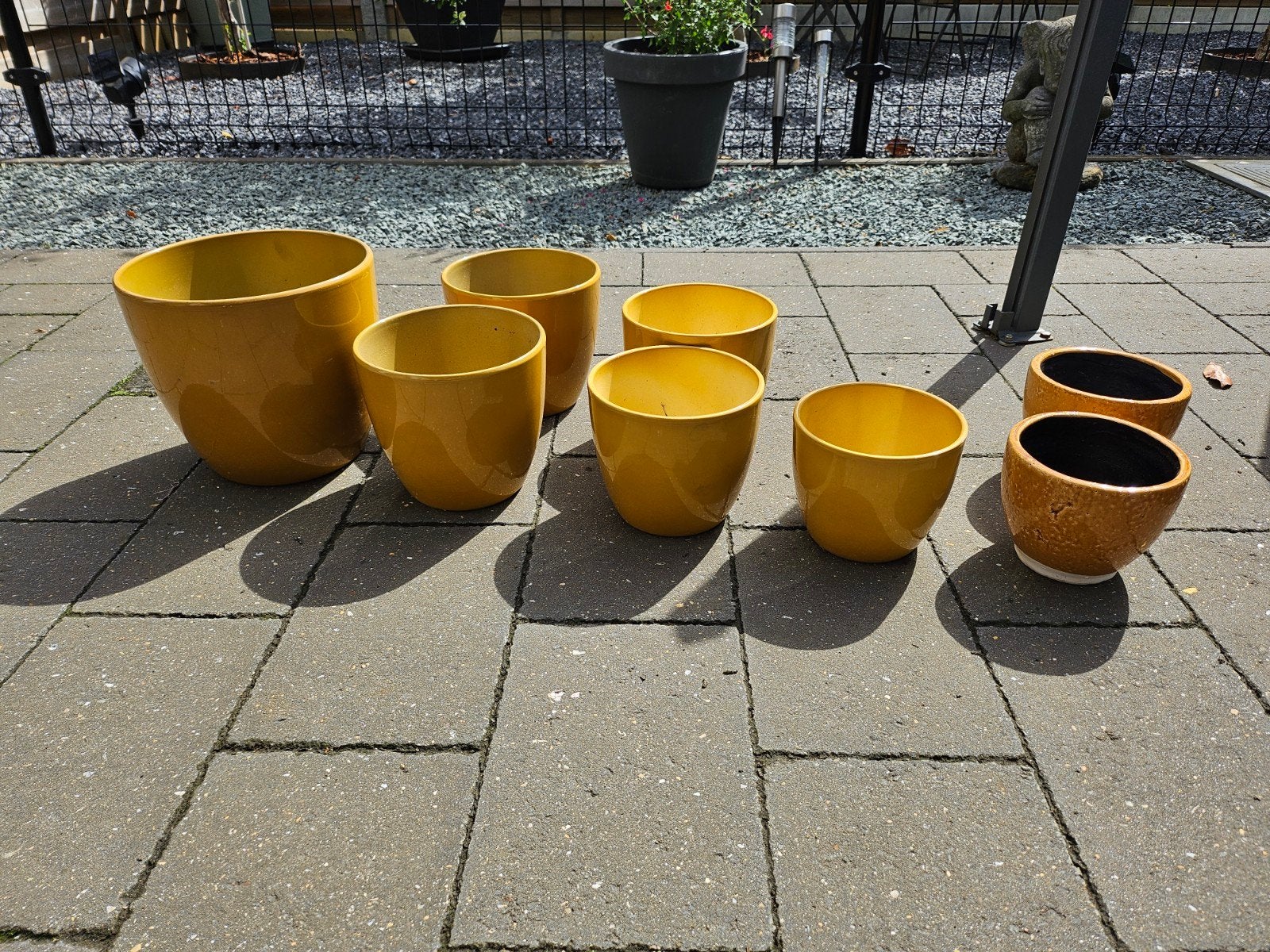 Set bloempotten, Ophalen