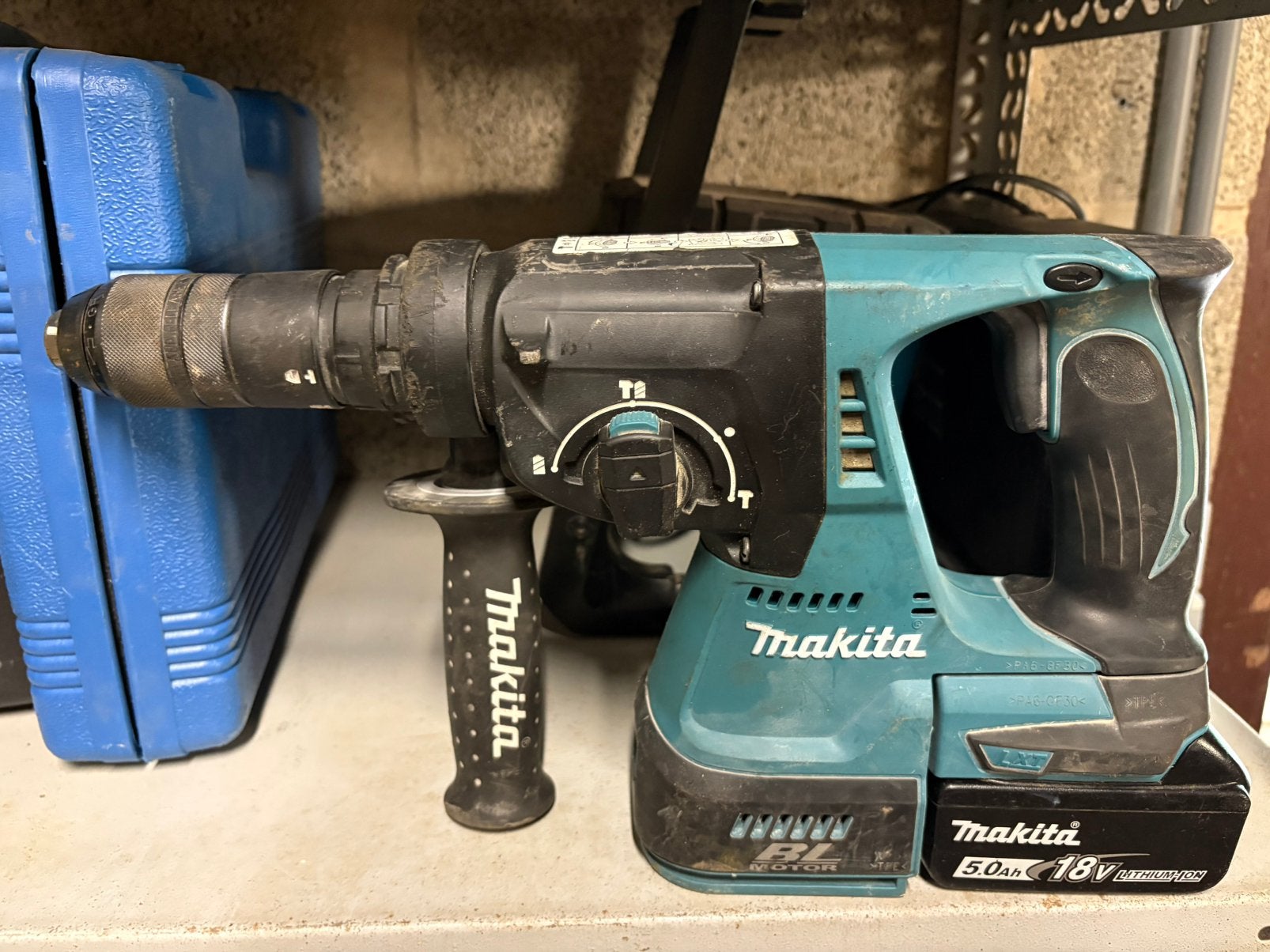 Foreuse Makita avec batterie, bon etat generale, Bricolage & Construction, Outillage | Foreuses, Enlèvement ou Envoi, Comme neuf