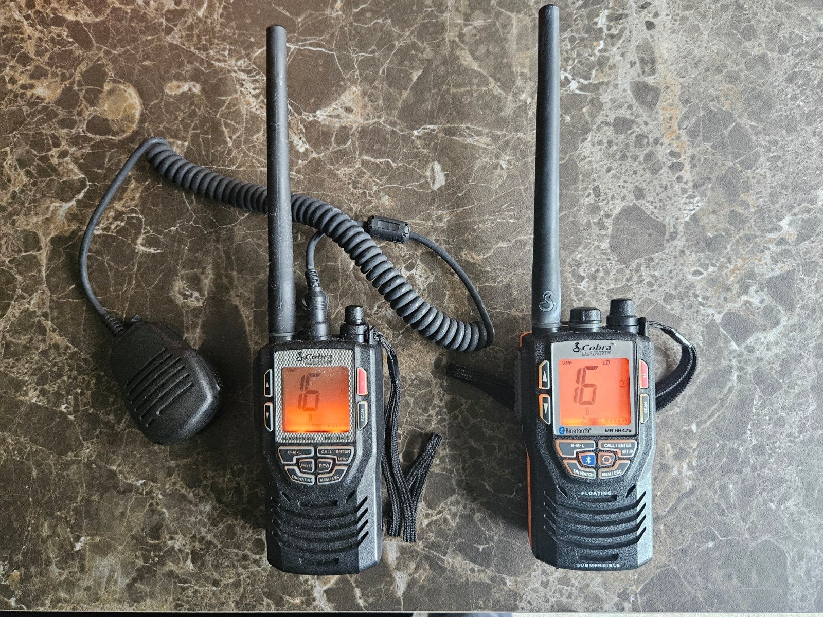 Set (2) Cobra hand marifoon/VHF, Ophalen, Gebruikt