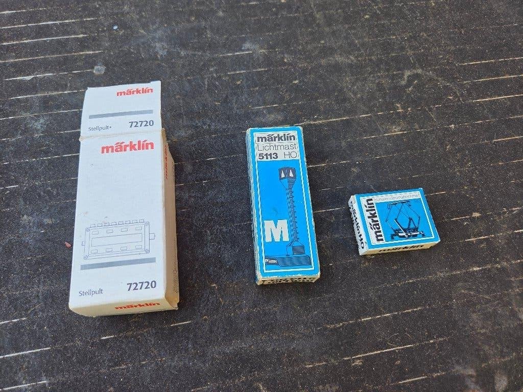 PETIT LOT MÄRKLIN, Neuf, Enlèvement ou Envoi, Courant alternatif, Rails