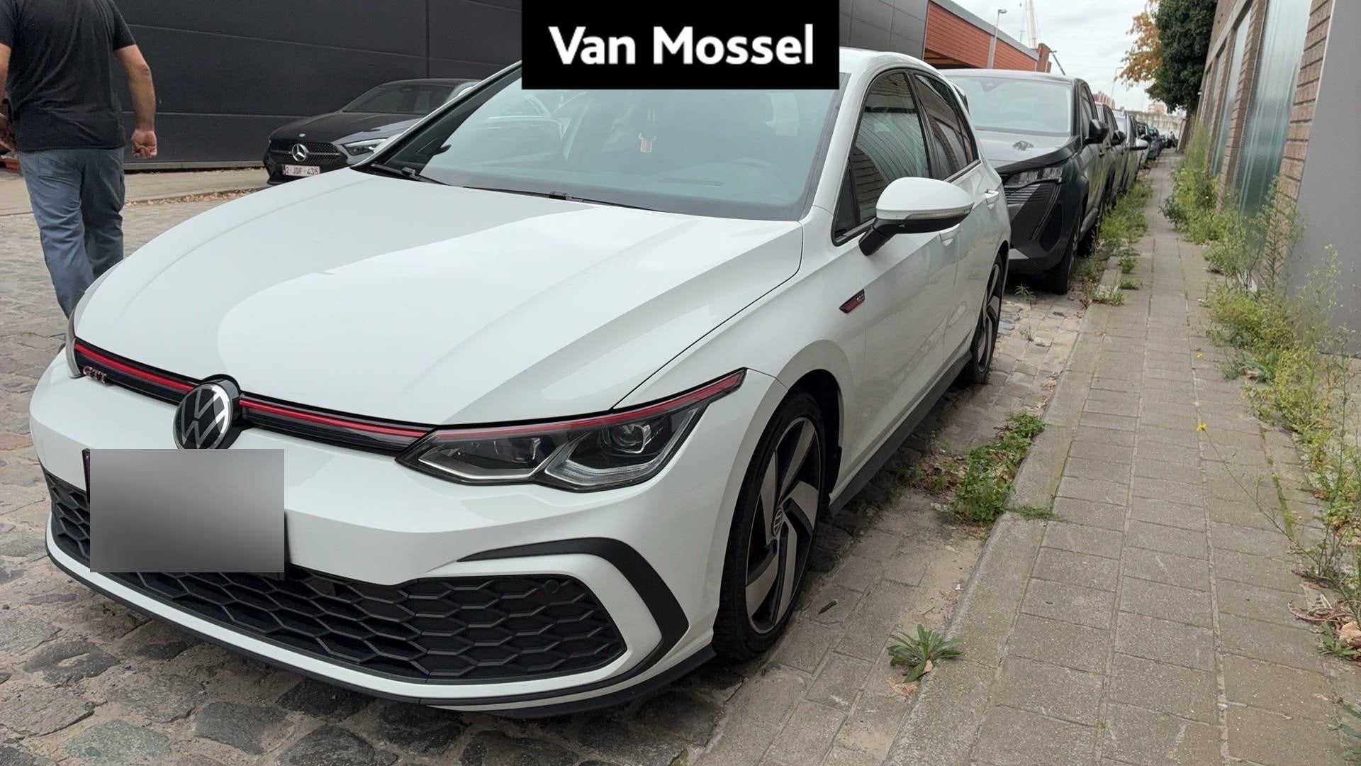 Volkswagen Golf VIII 2.0 TSI GTI DSG HARMAN KARDON | DCC | I, Auto's, 245 pk, Gebruikt, 4 cilinders, https://public.car-pass.be/vhr/4106d589-d543-4d40-9ce6-d59a053ab6ce