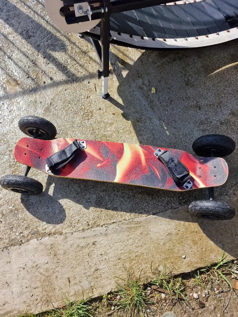 Skateboard Tout Terrain Vevor, Ophalen, Zo goed als nieuw