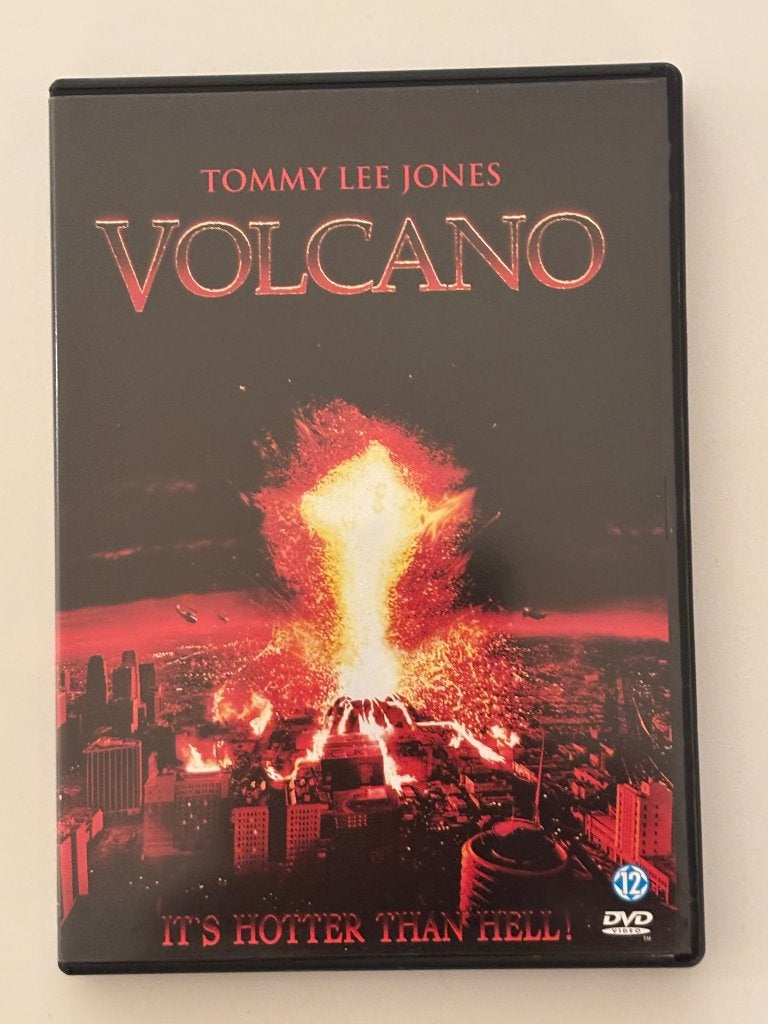 DVD Volcano (1997) Tommy Lee Jones Anne Heche Don Cheadle, CD & DVD, DVD | Action, Enlèvement ou Envoi, Anglais, Néerlandais