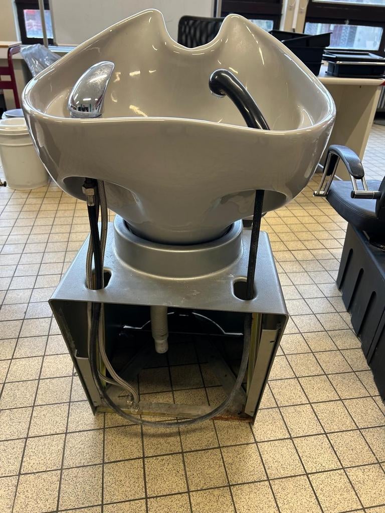 wasbak en stoelen te koop, Huis en Inrichting, Ophalen