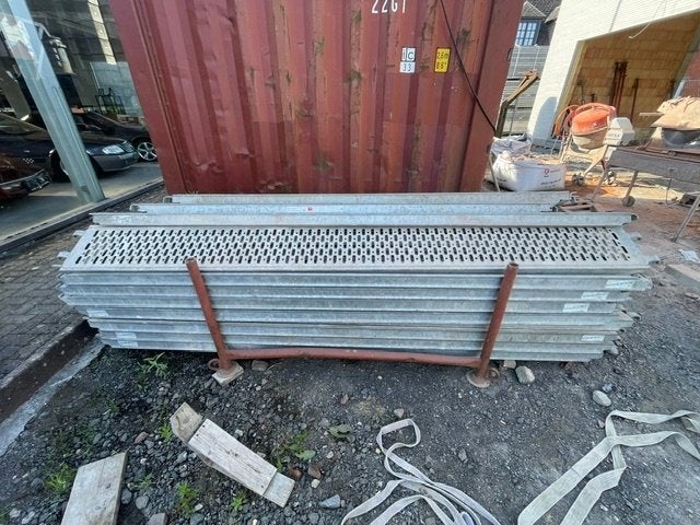 metalen werkvloeren, Doe-het-zelf en Bouw, Ophalen, Zo goed als nieuw