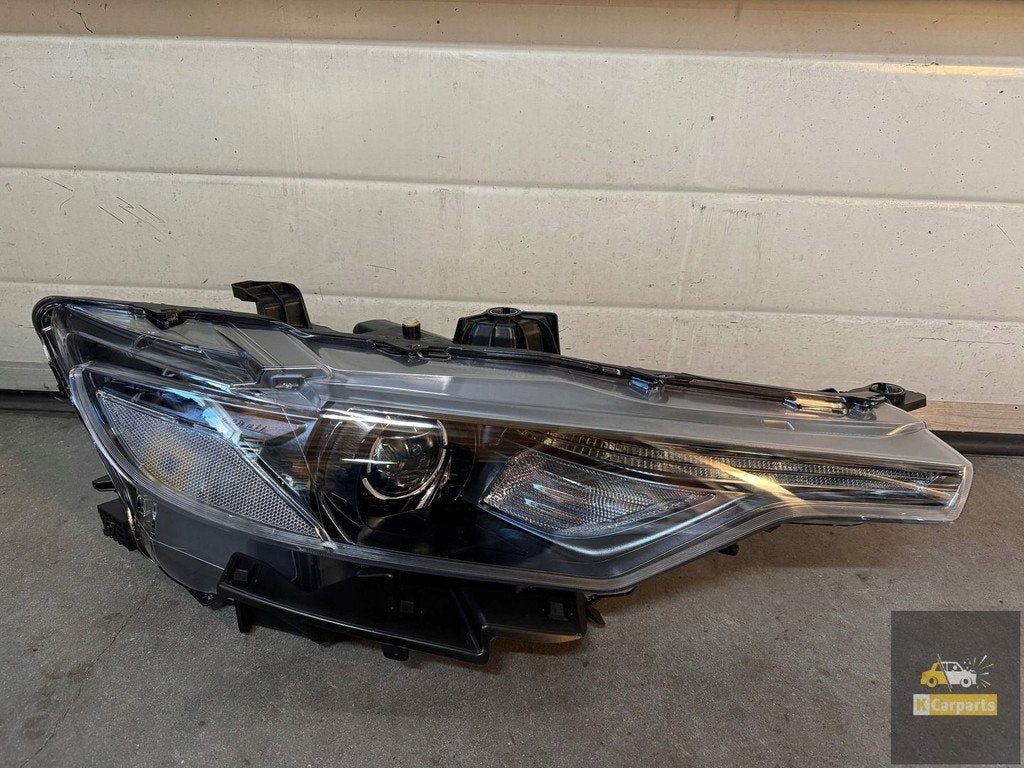 670034638, Maserati Levante bi xenonlamp rechts Torsie 67003, Viale Ciro Menotti 322
41121  Modena, IT, Maserati, Gebruikt, Maserati S.p.A.