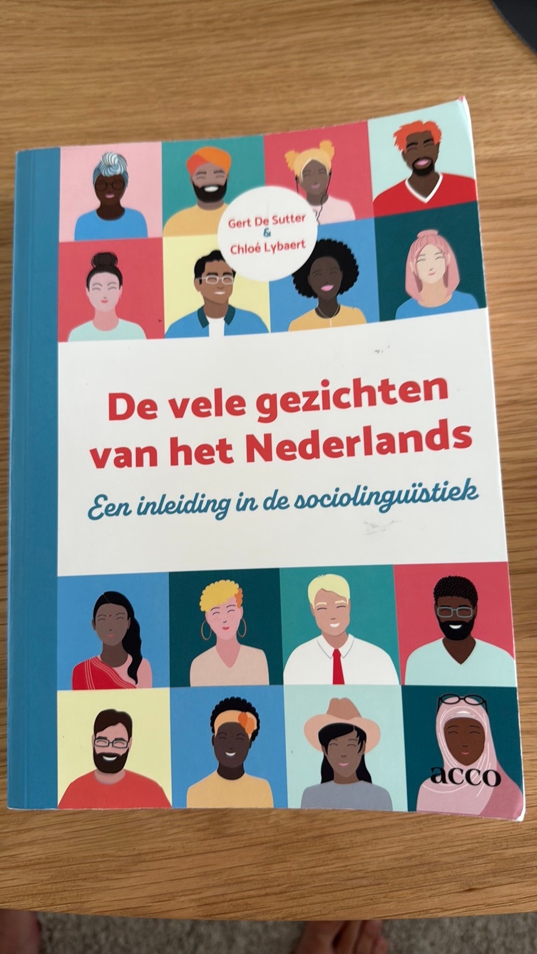 De vele gezichten van het Nederlands, Enlèvement ou Envoi, Utilisé, Néerlandais