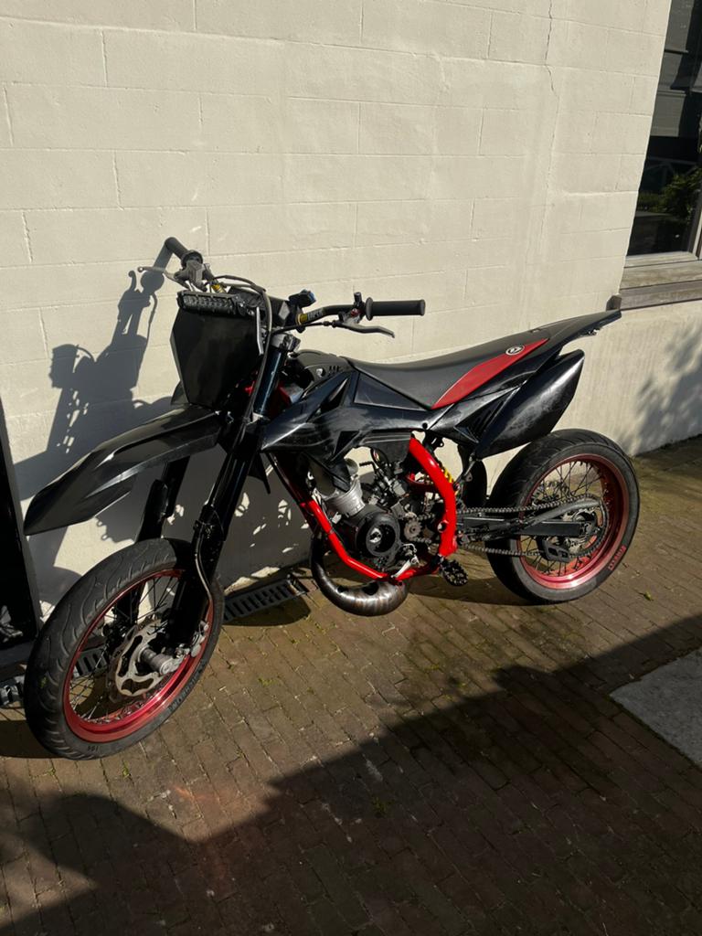 beta track 50, Fietsen en Brommers, 6 versnellingen, Gebruikt, 50 cc, Ophalen