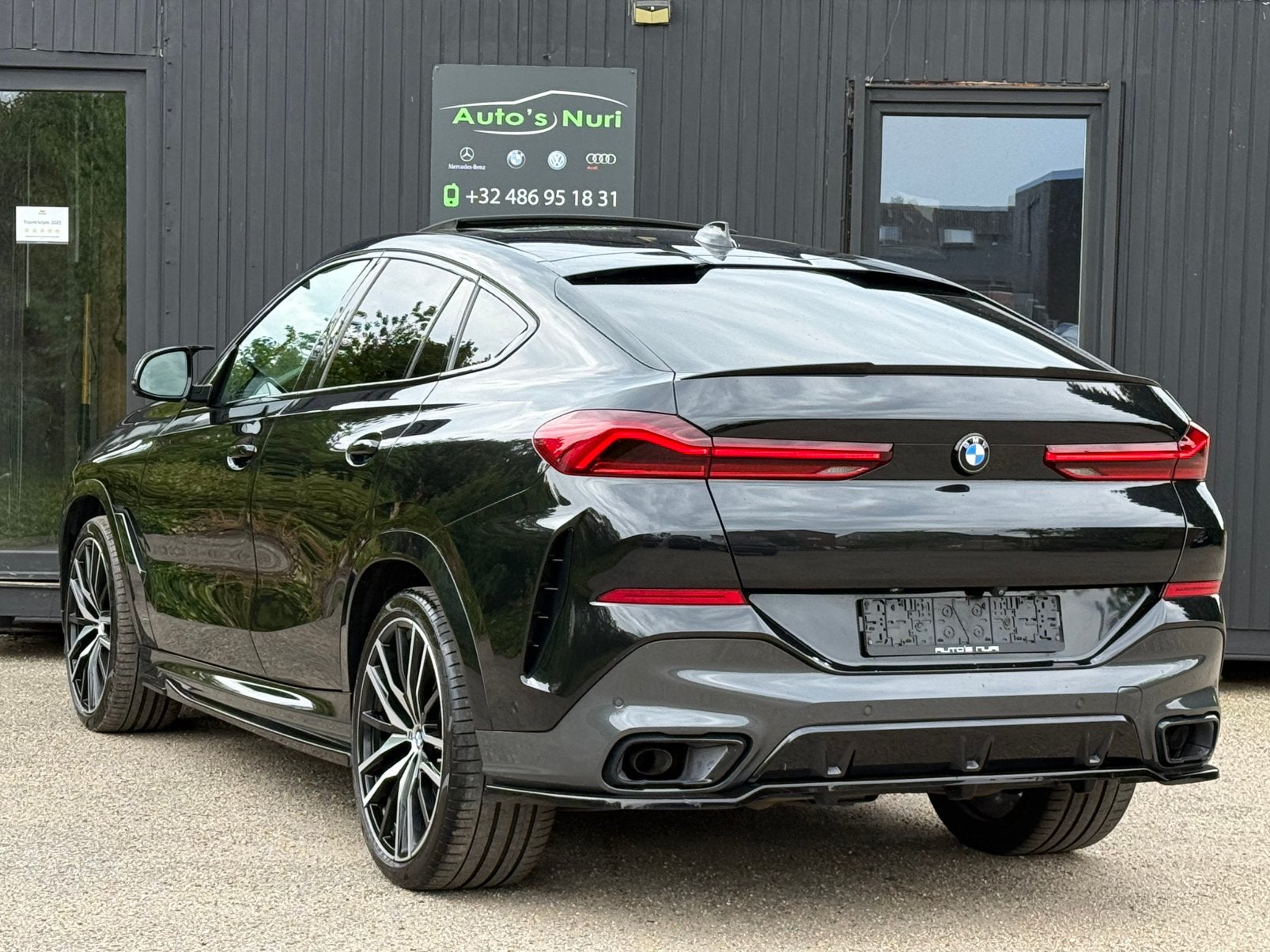 Bmw x6 3.0d diesel 2021 btw automaat m-pakket full option, Auto's, Automaat, Euro 6, 2993 cc, Zwart