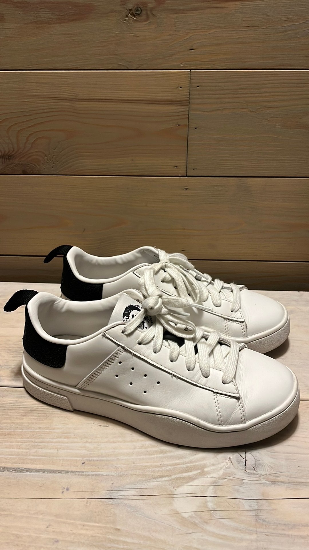 Diesel sneakers maat 38, Kleding | Dames, Wit, Ophalen of Verzenden, Zo goed als nieuw, Sneakers