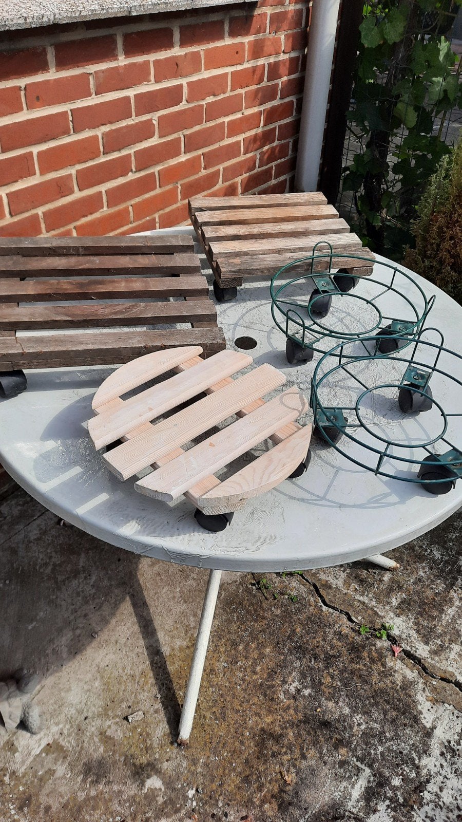 5 plantenplateau´s  met wieltjes, Tuin en Terras, Tuintafels, Ophalen