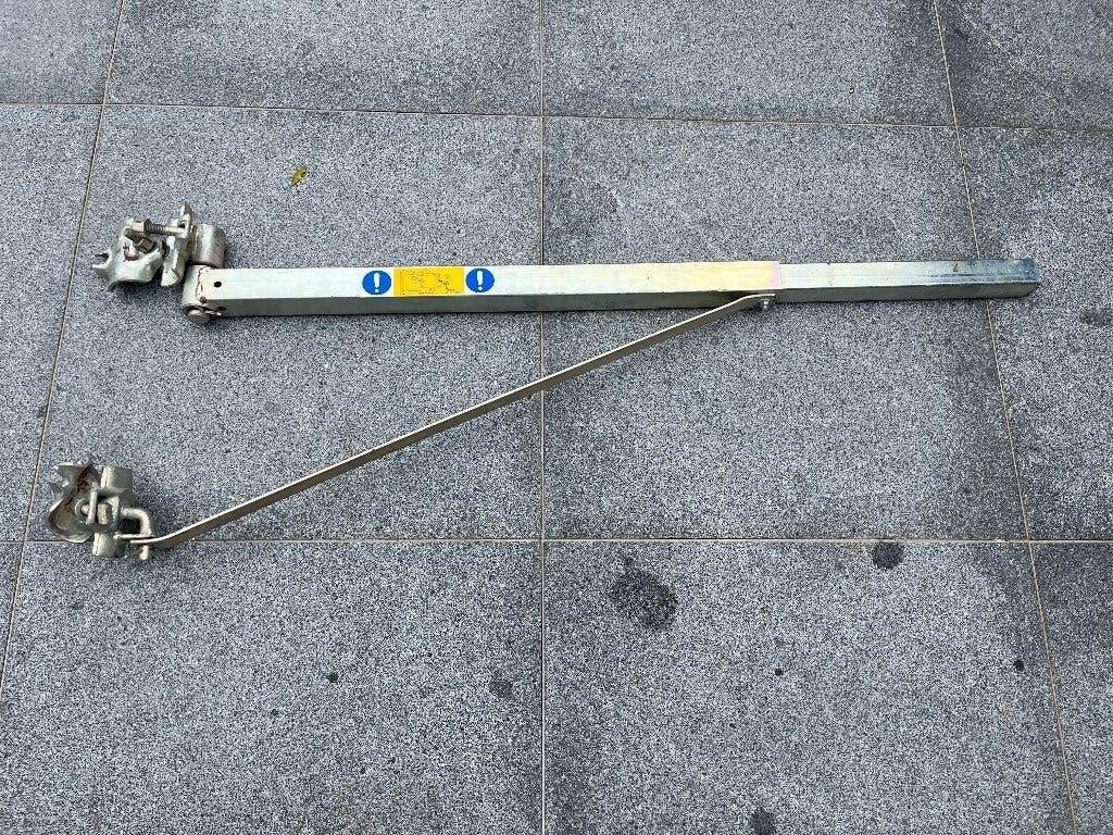 Zwenkarm voor takel of lier, Doe-het-zelf en Bouw, Ophalen, Zo goed als nieuw