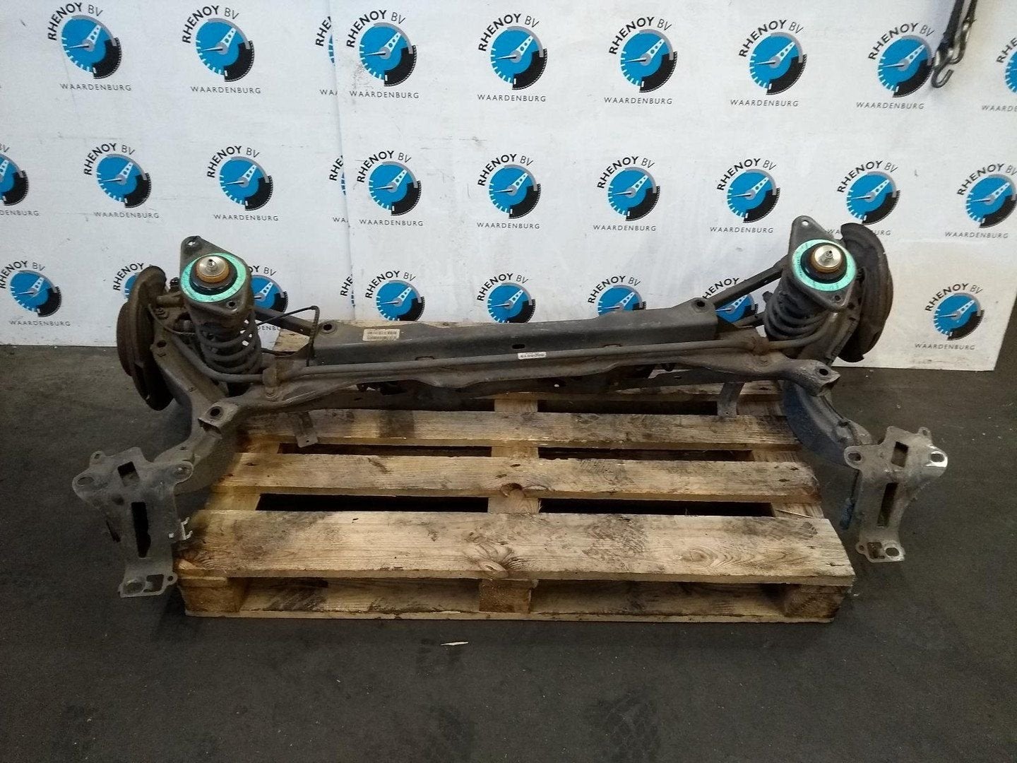 MINI (BMW) COUNTRYMAN R60 1.6 Cooper Chili  OPHANGING ACHTER, Enlèvement ou Envoi, Utilisé, Stiba membre