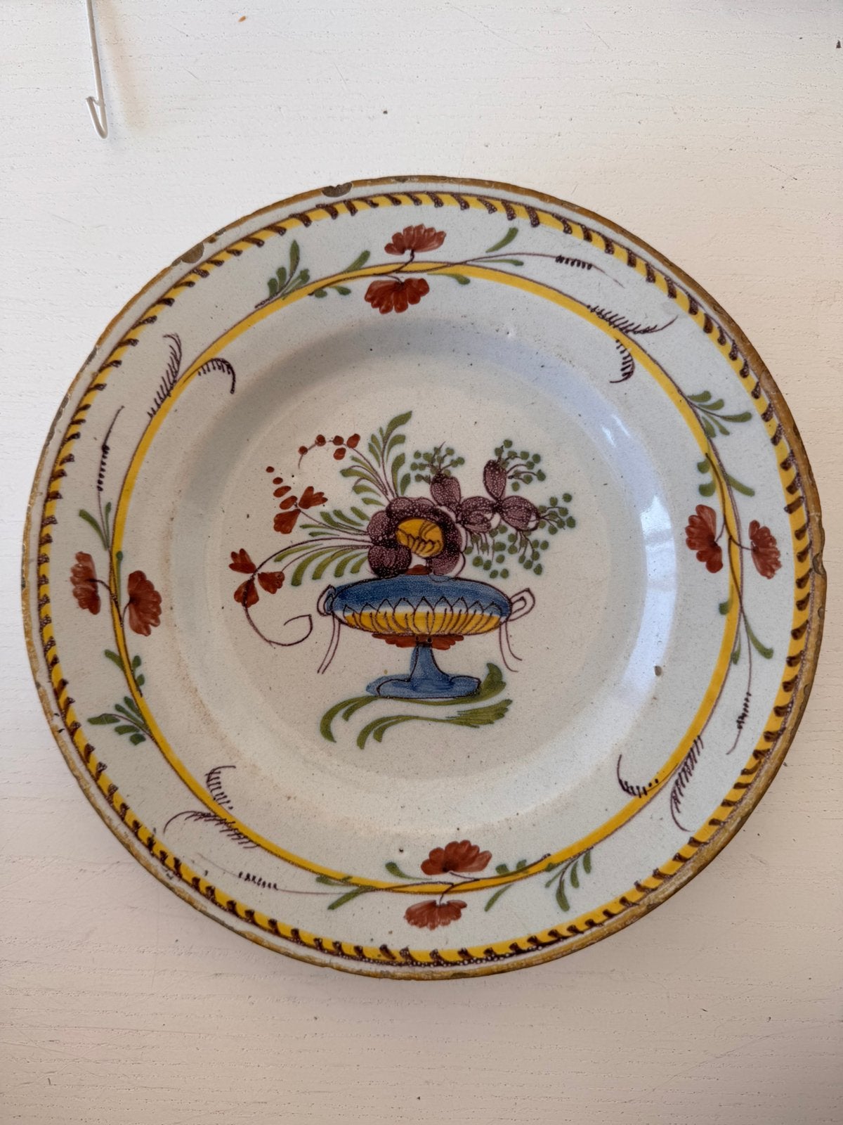 Delfts faience bord uit ca 1780, Antiek en Kunst, Ophalen of Verzenden