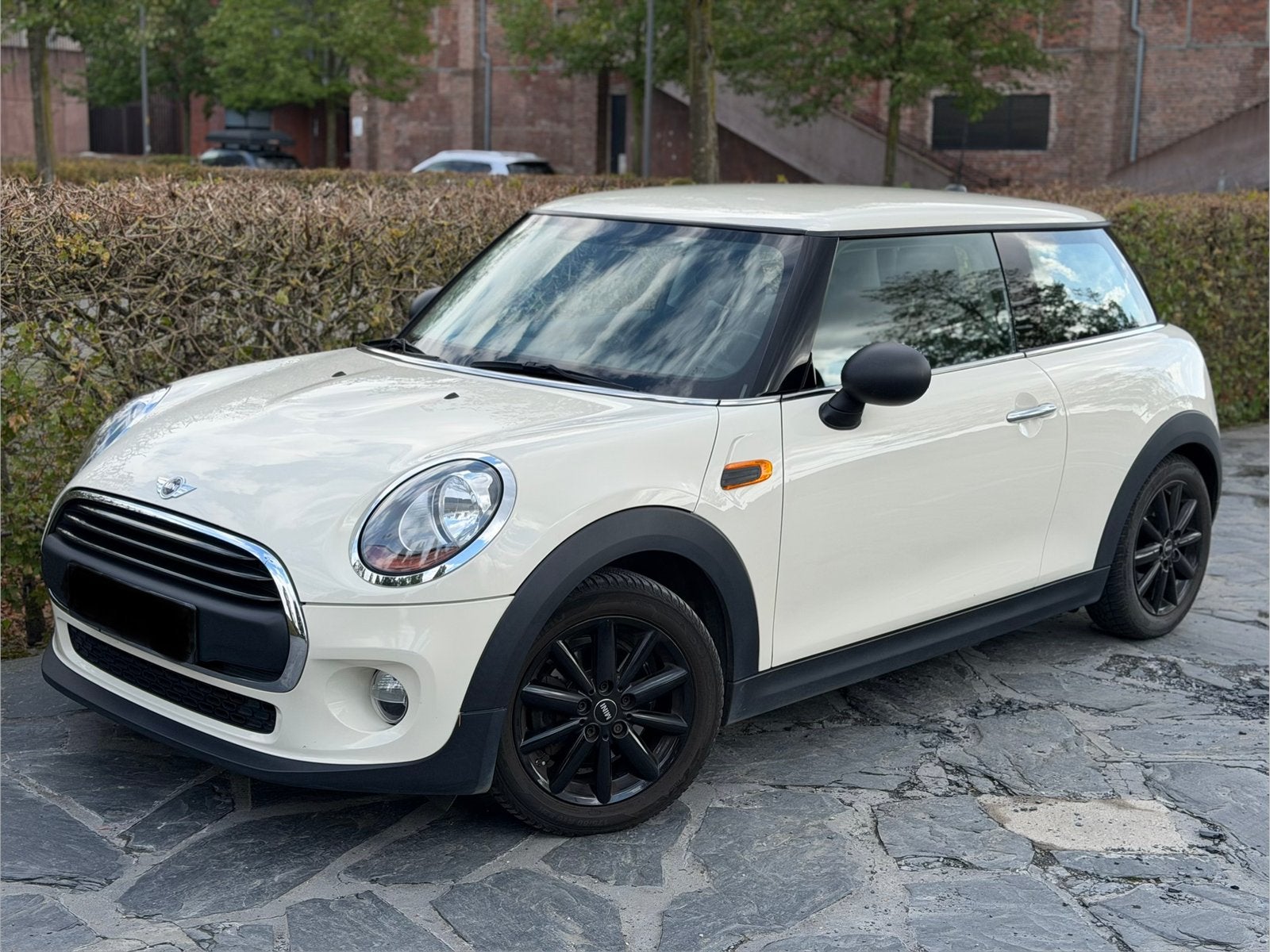 Mini Cooper D 1.5 / Garantie / 2016, Auto's, Voorwielaandrijving, Stof, Wit, Bedrijf