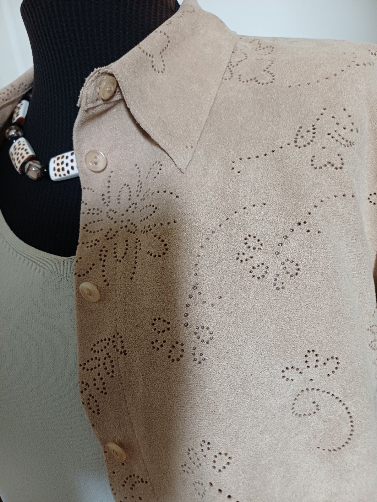 Hemd  CAROLINE BISS in suèdine perforé v mt38/40., Kleding | Dames, Ophalen of Verzenden, Zo goed als nieuw, Maat 38/40 (M)