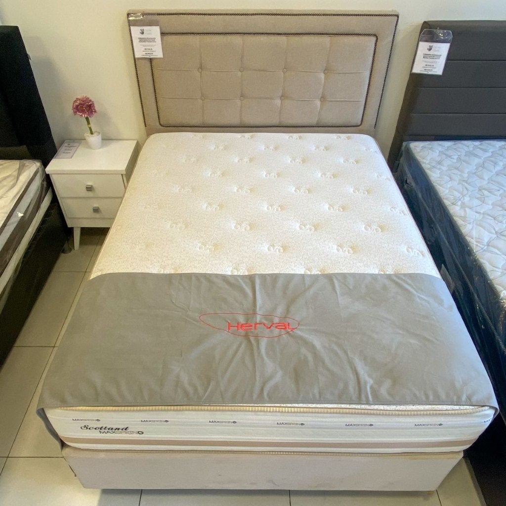 Lits simples avec matelas, Envoi, Neuf, Deux personnes