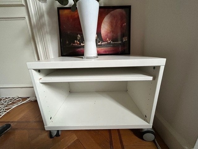 Meuble TV IKEA blanc sur roulettes, 25 à 50 cm, Moins de 100 cm, Comme neuf, Enlèvement
