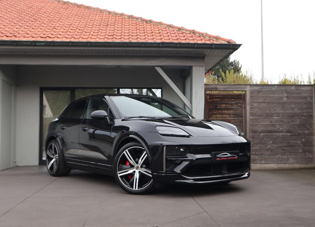 Macan e Turbo/Headup/Pano/Luchtv/360/Bose/Chrono/111 points, Autos, Cuir, Achat, 470 kW, Euro 6