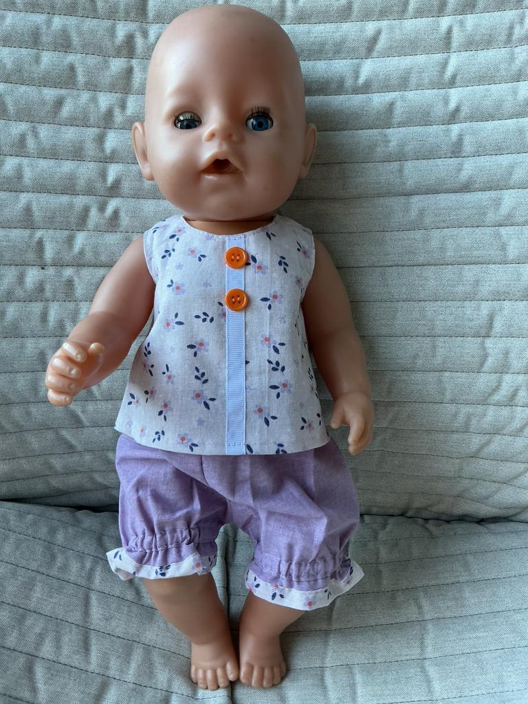 113. Babyborn: Nieuw mouwloos bloesje met pofbroekje, Kinderen en Baby's, Speelgoed | Poppen, Ophalen of Verzenden, Nieuw, Babypop